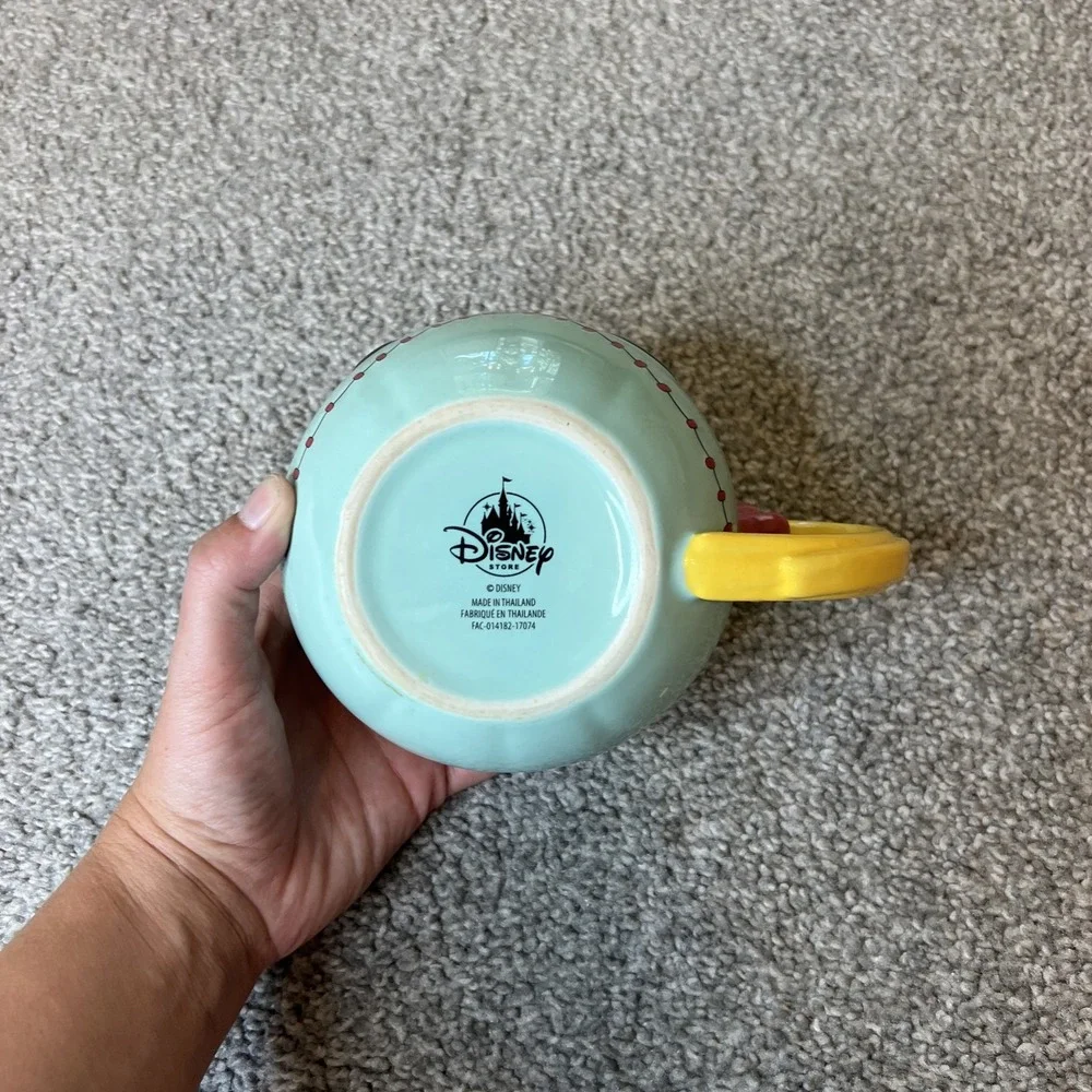 Disney store nightmare